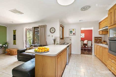 Property photo of 3 Judith Close Narre Warren VIC 3805