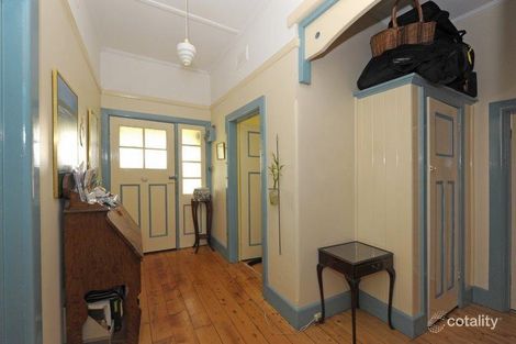 Property photo of 2 Crellin Grove Camberwell VIC 3124