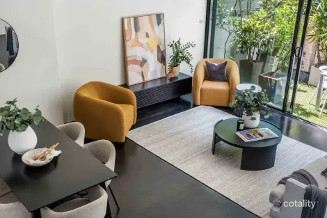 Property photo of 33 Hinton Lane Prahran VIC 3181