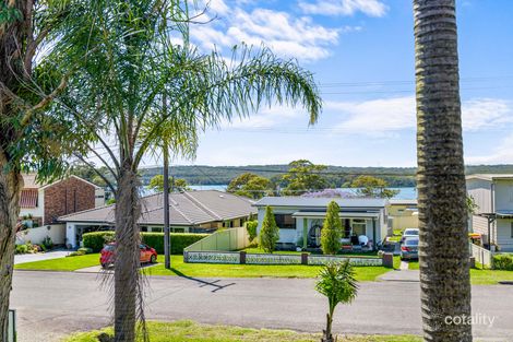 Property photo of 169 Winbin Crescent Gwandalan NSW 2259