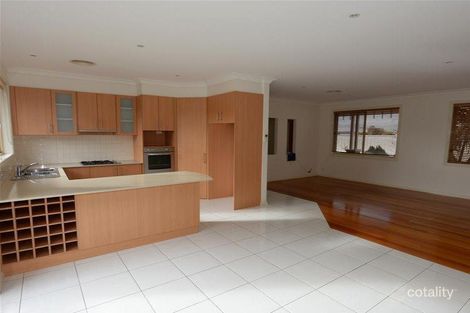 Property photo of 2/34 Fields Avenue Yarrawonga VIC 3730