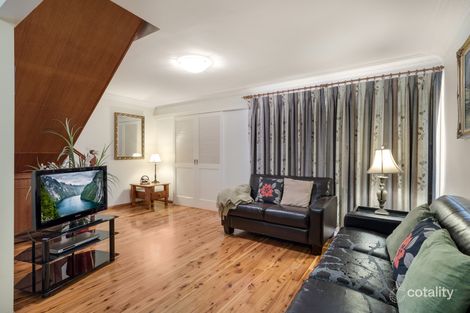 Property photo of 19 Sharwen Place Blaxland NSW 2774