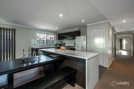 Property photo of 42 Mayesbrook Road Manor Lakes VIC 3024