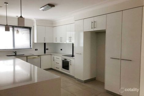 Property photo of 15 Fisher Square Horsham VIC 3400
