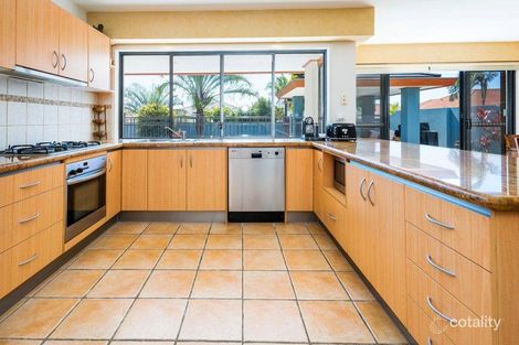 Property photo of 38 Deborah Avenue Benowa QLD 4217