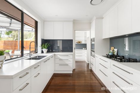 Property photo of 36 Highland Boulevard Ringwood VIC 3134
