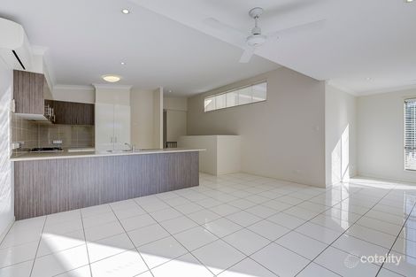 Property photo of 4 Adelong Close Upper Coomera QLD 4209