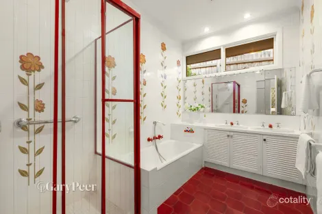 Property photo of 7 Madden Street Balwyn North VIC 3104