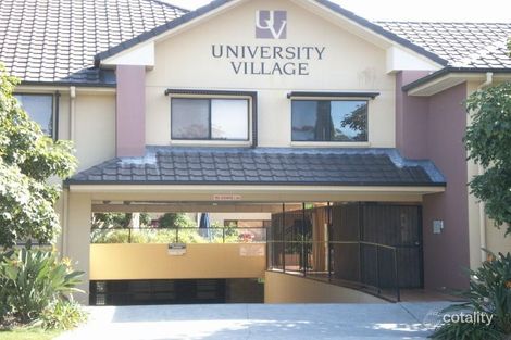 8/8 Tonga Pl, Parkwood, QLD 4214