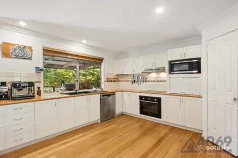 Property photo of 38 Mimosa Lane Moggill QLD 4070