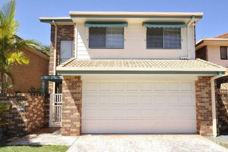 12 Sage Ct, Runaway Bay, QLD 4216
