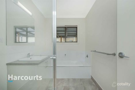 Property photo of 12 Eman Terrace Hastings VIC 3915