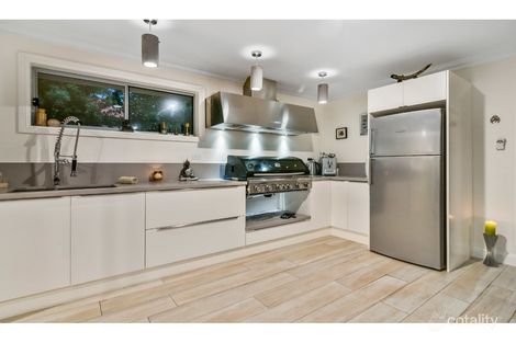 Property photo of 4 Tradewinds Avenue Paradise Point QLD 4216