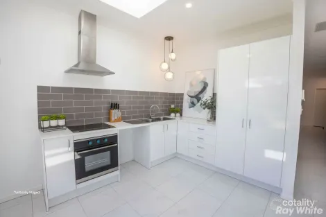 Property photo of 21 Edgewater Drive Diamond Beach NSW 2430