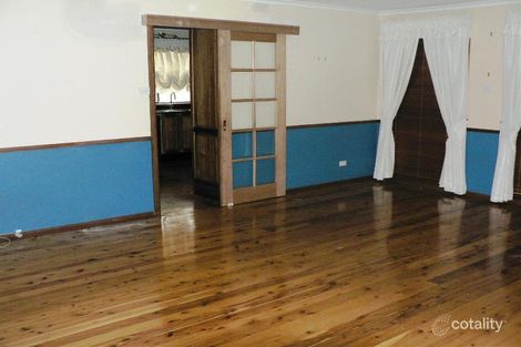 Property photo of 10 Comboyne Place St Clair NSW 2759