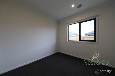 Property photo of 14 Juniperina Circuit Wallan VIC 3756