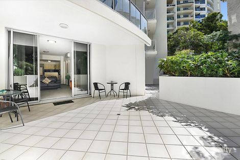 112/21 Cypress Ave, Surfers Paradise, QLD 4217