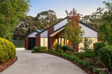5 Federation Ct, Bellevue Heights, SA 5050