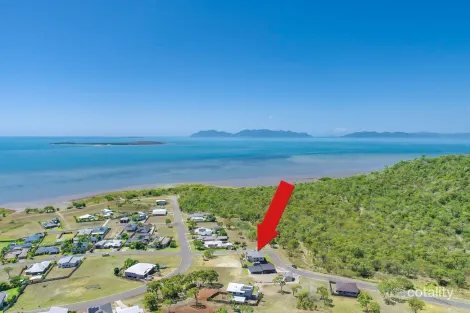 Property photo of 31 Links Road Bowen QLD 4805