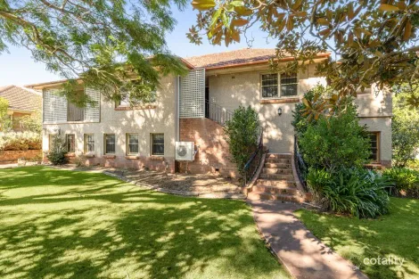 58 Arthur St, East Toowoomba, QLD 4350