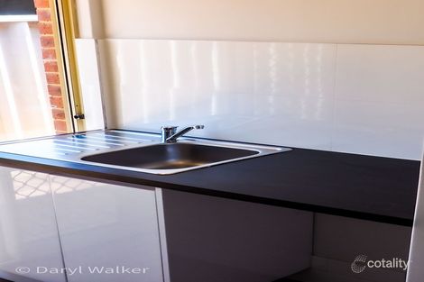 Property photo of 2/43 Parkview Parade Redcliffe WA 6104