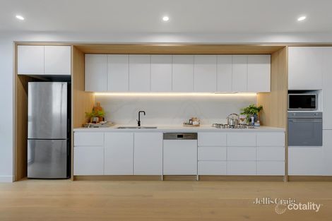 Property photo of 402/9 Williamsons Road Doncaster VIC 3108