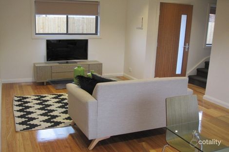Property photo of 2/78 Royal Parade Reservoir VIC 3073
