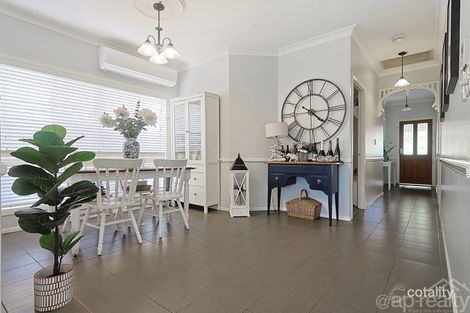 Property photo of 4 Birkenhead Crescent Forest Lake QLD 4078