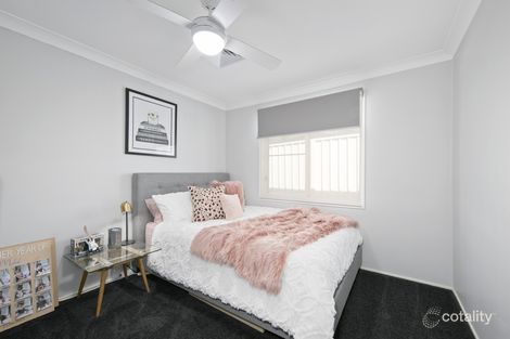 Property photo of 15 Honeyoak Drive Aberglasslyn NSW 2320