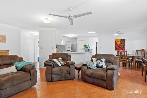 Property photo of 2/23 Rocklea Crescent Ellenbrook WA 6069