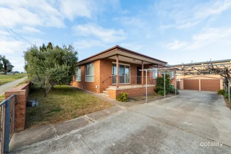 19 Buttle St, Queanbeyan East, NSW 2620