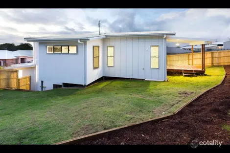 Property photo of 2/13 Tree View Crescent Little Mountain QLD 4551