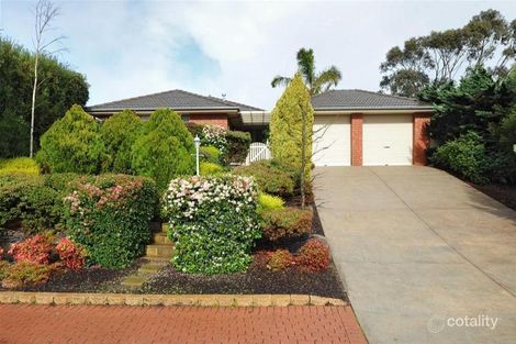 Property photo of 28 Gleneagles Road Aberfoyle Park SA 5159