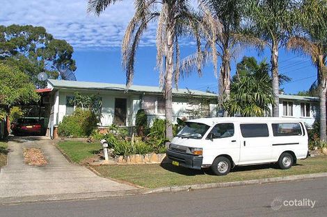 6 Dampier Cres, Fairfield West, NSW 2165