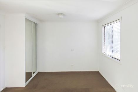Property photo of 4 Hillcrest Avenue Tacoma NSW 2259