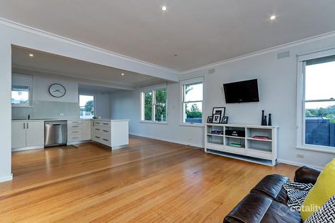 Property photo of 1 Montpellier Drive Highton VIC 3216