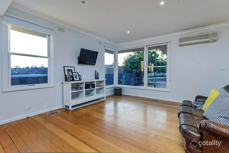 Property photo of 1 Montpellier Drive Highton VIC 3216