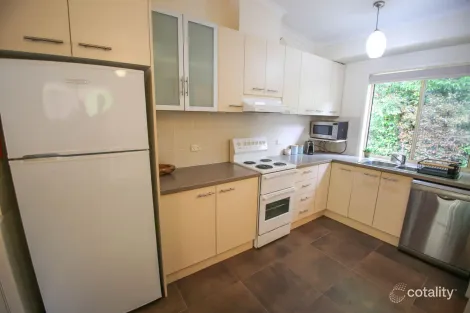 Property photo of 8/20 Gavan Street Bright VIC 3741