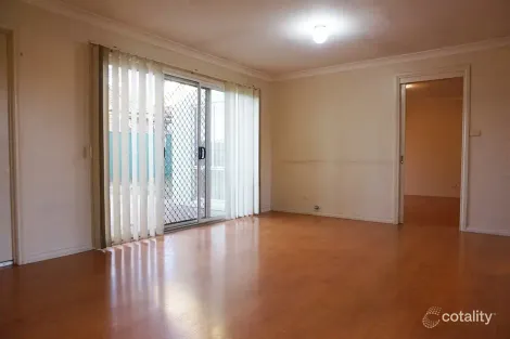 Property photo of 2 Outram Place Currans Hill NSW 2567