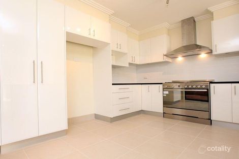Property photo of 33 Tennyson Drive Queanbeyan East NSW 2620