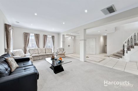 Property photo of 6 Autumn Grove Cairnlea VIC 3023