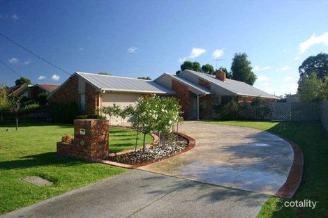 27 Collier Rd, Kilsyth South, VIC 3137