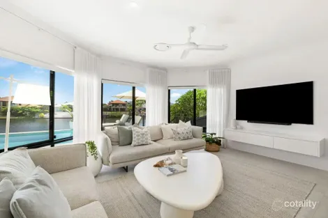 Property photo of 74 Sunbird Chase Parrearra QLD 4575