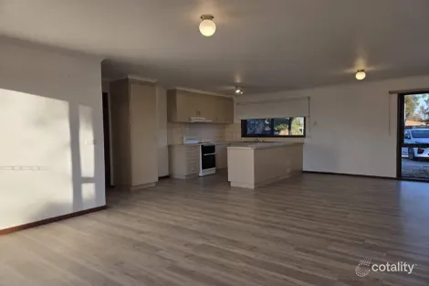 Property photo of 5 Canning Close Mildura VIC 3500
