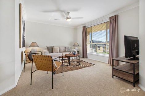 Property photo of 27 Ebony Close Fletcher NSW 2287