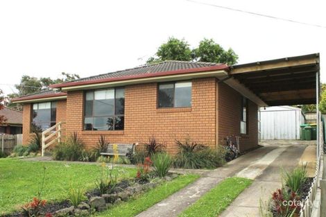 Property photo of 10 Kevis Court Garfield VIC 3814
