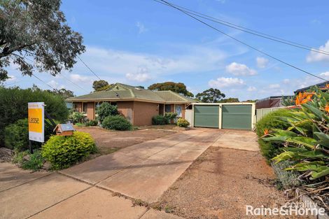 Property photo of 10 Bayliss Avenue Hoppers Crossing VIC 3029