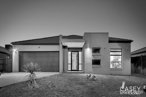 24 Merritt Ave, Cranbourne West, VIC 3977