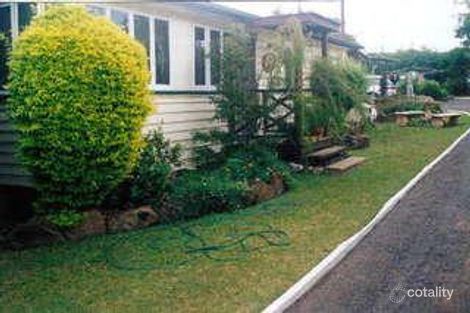 18 Stuart St, Monto, QLD 4630