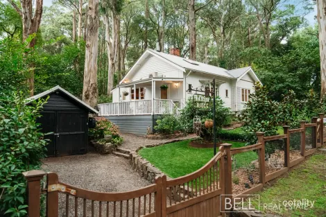 120 Ridge Rd, Mount Dandenong, VIC 3767